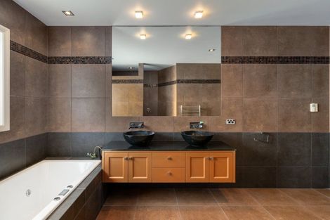 Photo of property in 160b Dickson Road, Papamoa Beach, Papamoa, 3118