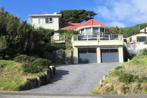Photo of property in 57 Tireti Road, Titahi Bay, Porirua, 5022