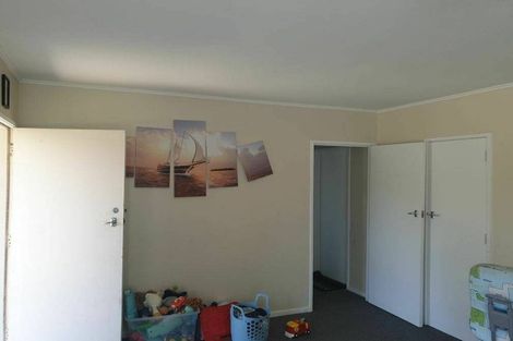 Photo of property in 3-5 Carbine Road, Mount Wellington, Auckland, 1060