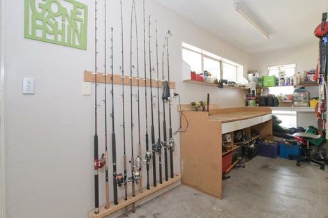 Photo of property in 7 Vesca Place, Golflands, Auckland, 2013