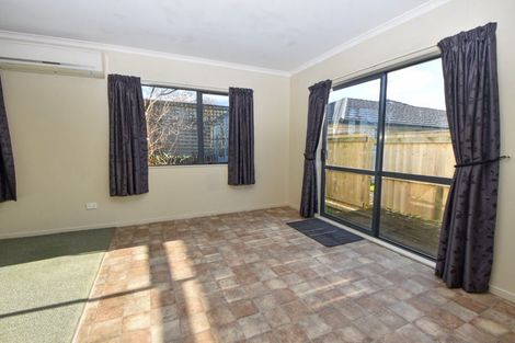 Photo of property in 74 Kent Street, Carterton, 5713
