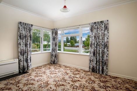 Photo of property in 18 Branxholm Street, Roxburgh, 9500