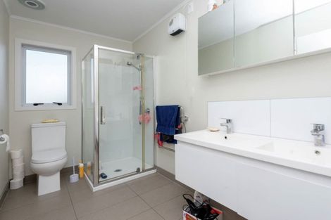 Photo of property in 55 Paparoa Road, Cockle Bay, Auckland, 2014