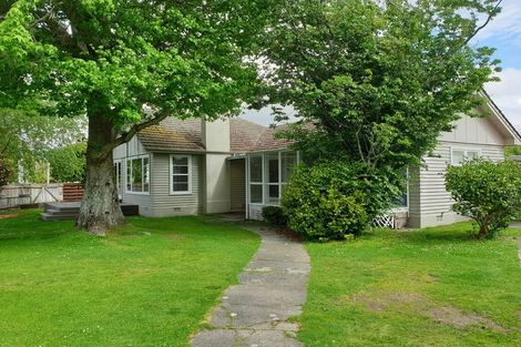 Photo of property in 53 Routley Crescent, Elderslea, Upper Hutt, 5018