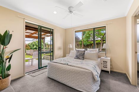 Photo of property in 18 Insley Street, Mangawhai, 0505