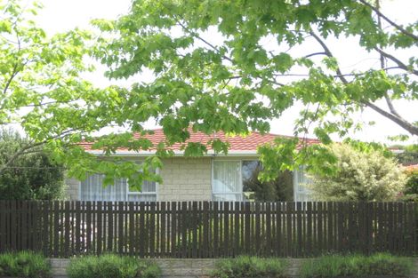Photo of property in 1/19 Salford Avenue, Redwood, Christchurch, 8051