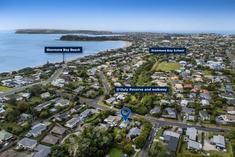 Photo of property in 48 D'oyly Drive, Stanmore Bay, Whangaparaoa, 0932