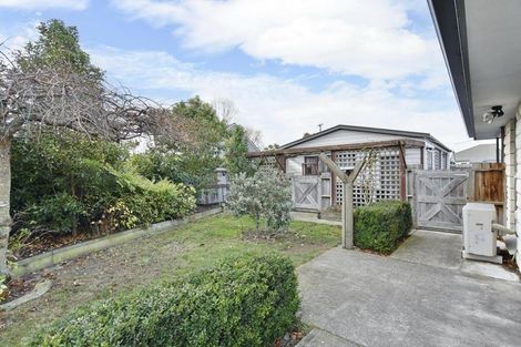 Photo of property in 23 Mackworth Street, Woolston, Christchurch, 8062
