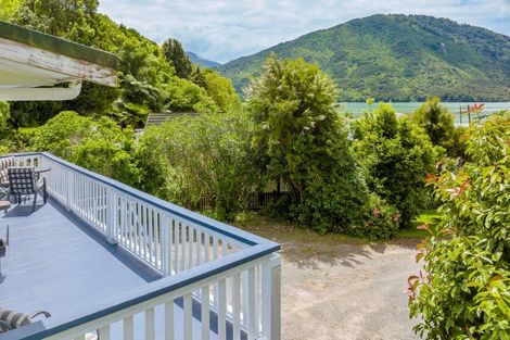 Photo of property in 33 Belvue Bay Road, Havelock, Picton, 7281