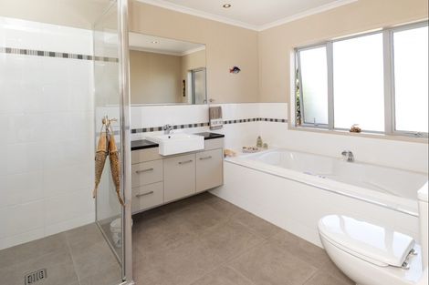 Photo of property in 10 Liberty Crescent, Beachlands, Auckland, 2018