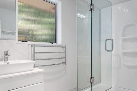 Photo of property in 2/68 Lowry Avenue, Redwood, Christchurch, 8051