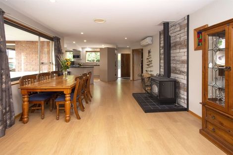 Photo of property in 19 Matthews Street, Kaiapoi, 7630