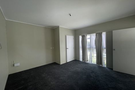 Photo of property in 23 Downsview Road, Pakuranga Heights, Auckland, 2010