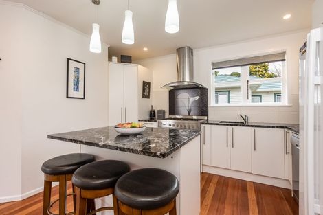 Photo of property in 36 Findlay Street, Tawa, Wellington, 5028