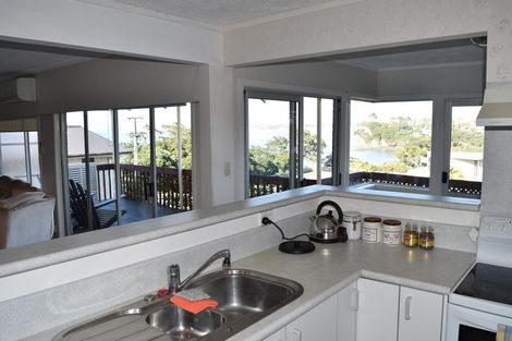 Photo of property in 8 South Avenue, Manly, Whangaparaoa, 0930