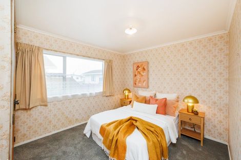 Photo of property in 53a Chatsworth Place, Highbury, Palmerston North, 4412