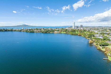 Photo of property in 9 Rangitira Avenue, Takapuna, Auckland, 0622