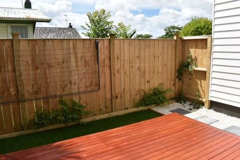 Photo of property in 24b Duggan Avenue, Mangere, Auckland, 2022