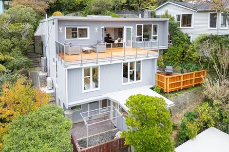 Photo of property in 11 Rutland Way, Wadestown, Wellington, 6012