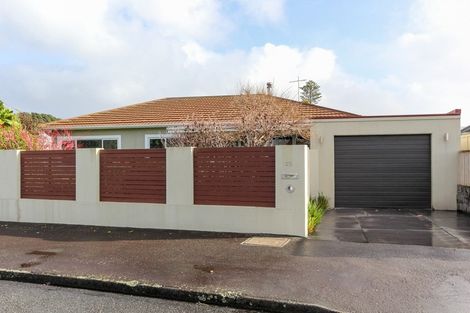 Photo of property in 28 Beach Street, Fitzroy, New Plymouth, 4312