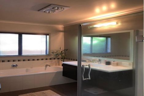 Photo of property in 144 Tuihana Drive, Papamoa Beach, Papamoa, 3118