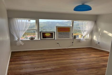 Photo of property in 18 Aplin Terrace, Ngaio, Wellington, 6035