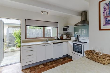 Photo of property in 2/19 Church Road, Taradale, Napier, 4112