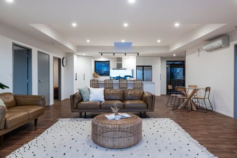 Photo of property in 2/63 Meander Drive, Welcome Bay, Tauranga, 3112