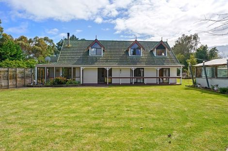 Photo of property in 44 Te Horo Beach Road, Te Horo, Otaki, 5581