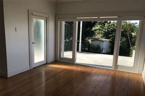 Photo of property in 193 Mokoia Road, Birkenhead, Auckland, 0626