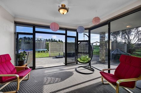 Photo of property in 393 Ketemarae Road, Normanby, Hawera, 4675