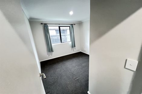 Photo of property in 61 Bert Wall Drive, Omokoroa, 3114