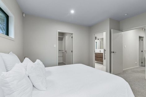 Photo of property in 114a Bartholomew Road, Levin, 5510