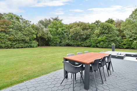 Photo of property in 6 Cedar Place, Amberley, 7410