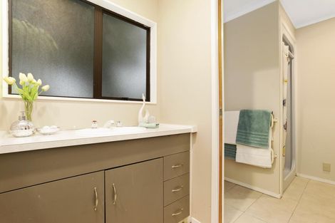 Photo of property in 174 Shaw Road, Oratia, Auckland, 0604