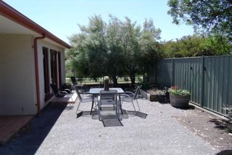 Photo of property in 40a Kensington Drive, Taradale, Napier, 4112