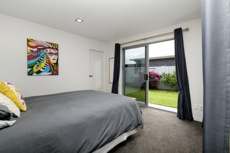 Photo of property in 23 Butterworth Crescent, Papamoa Beach, Papamoa, 3118