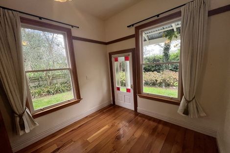 Photo of property in 97 Kuratawhiti Street, Greytown, 5794