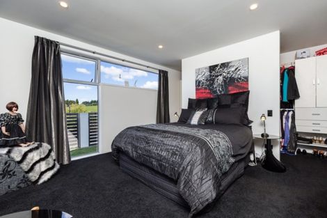 Photo of property in 5 Valley View, Bethlehem, Tauranga, 3110