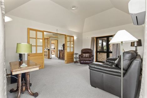 Photo of property in 93 Taylor Street, Cambridge, 3434