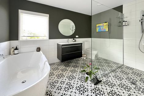 Photo of property in 7b Rangitane Loop Road, Kerikeri, 0294