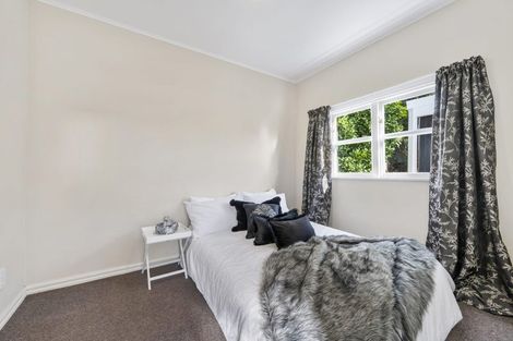 Photo of property in 10-10a Childers Terrace, Kilbirnie, Wellington, 6022
