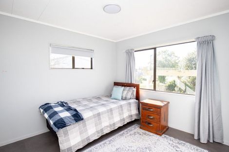 Photo of property in 22 Darlington Street, Ngatea, 3503