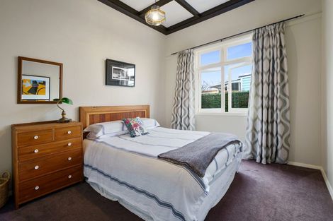 Photo of property in 11 Weld Street, Cambridge, 3434