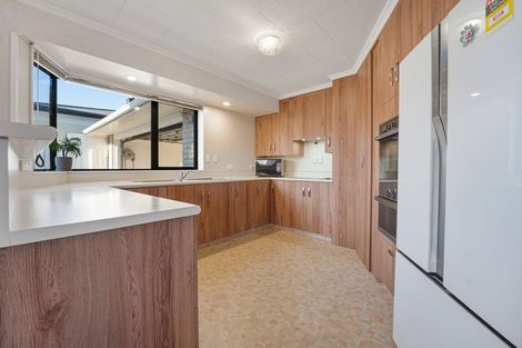 Photo of property in 1/27 Whiteley Street, Moturoa, New Plymouth, 4310