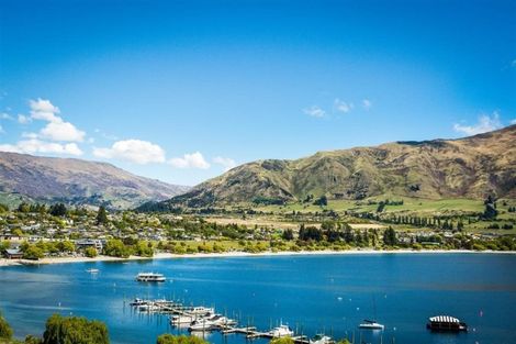 Photo of property in 92 Lismore Street, Wanaka, 9305