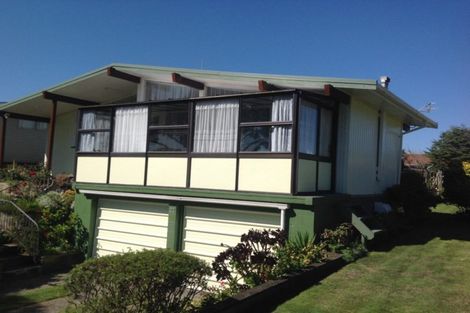 Photo of property in 22 High Street East, Waitara, 4320