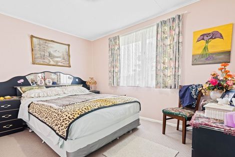 Photo of property in 2 Pateke Place, Tokoroa, 3420