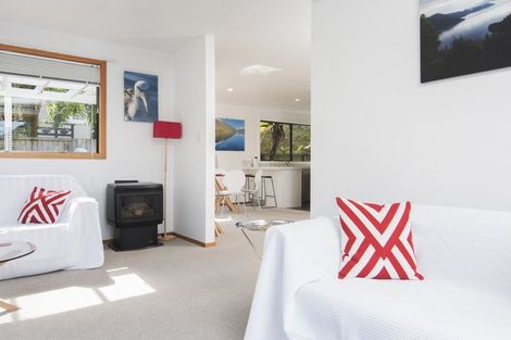 Photo of property in 20 Hampden Street, Picton, 7220