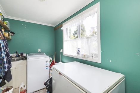 Photo of property in 18 Marshall Road, Hunterville, 4730